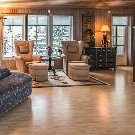 度假居 Lovely In With Wifi 特吕西尔